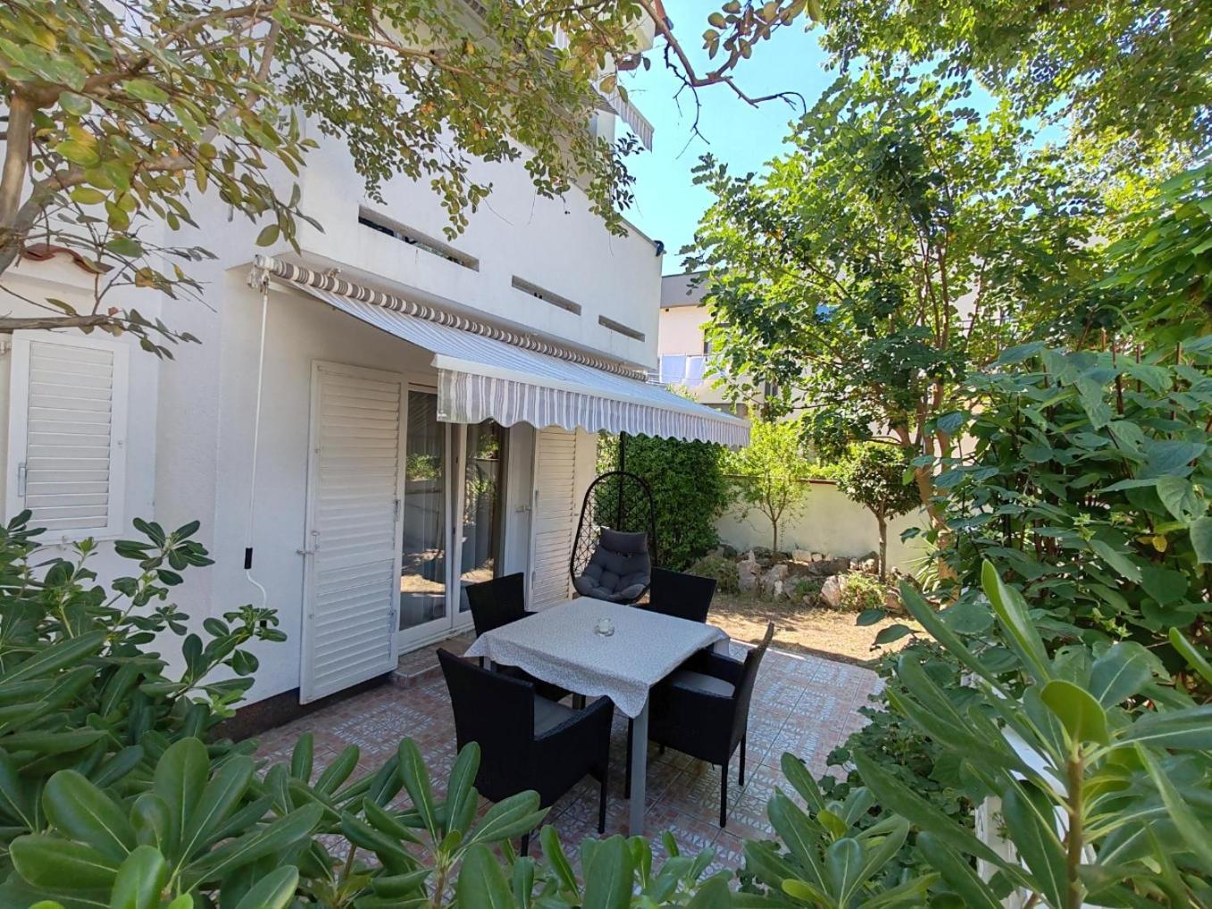Apartments M&M Baška Екстериор снимка